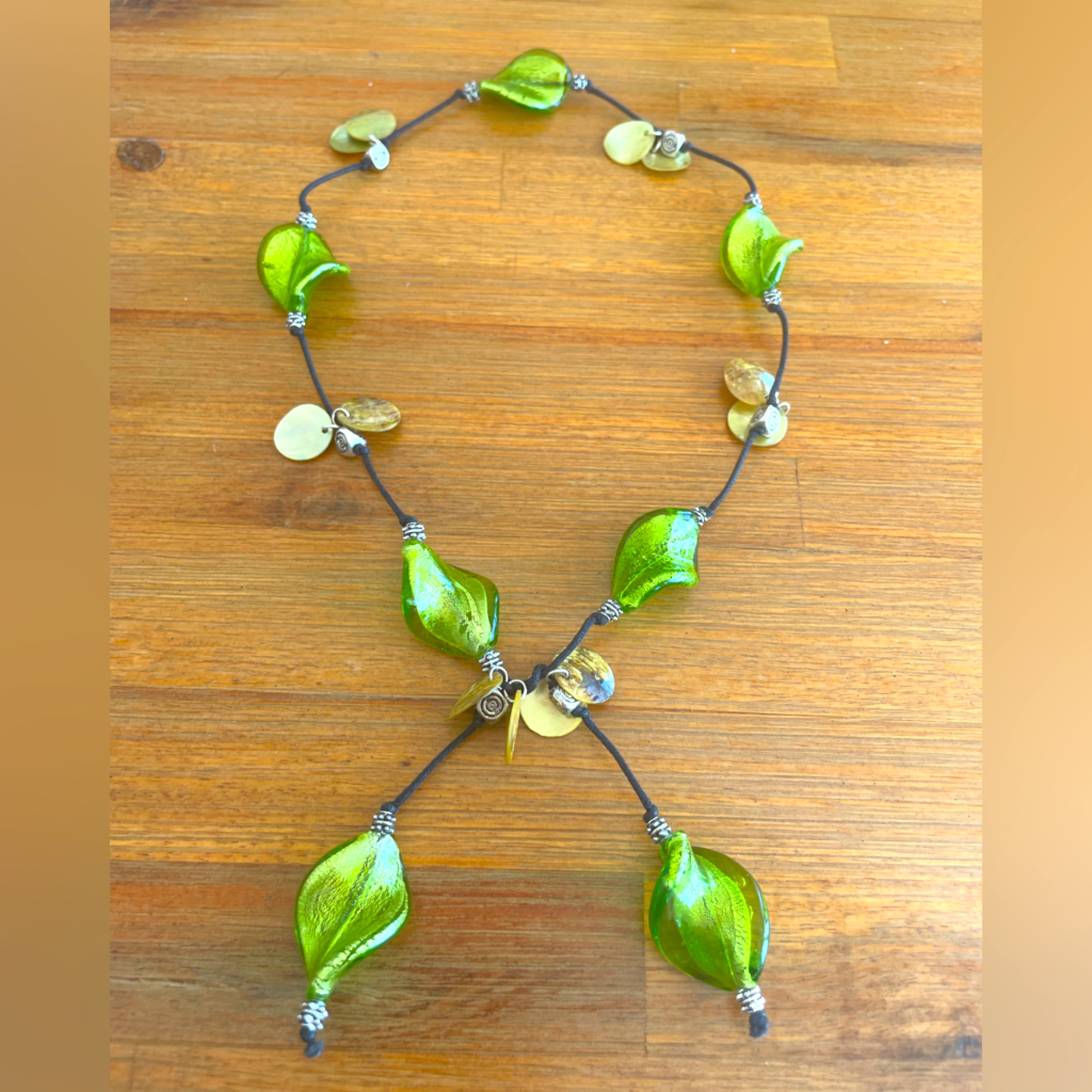 Handmade Peridot Green Glass Twist Bead Lariat Style Necklace W/ Shell Discs